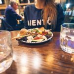 www.znewsservice.com 13 cheap but tasty dinners you must try in the uk uk diners min