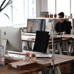 www.znewsservice.com say good bye to work culture proffesionals now prefer 4 day week to work socials and relationships pexels marc mueller 380769