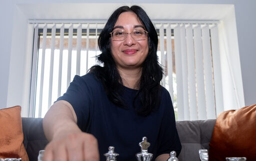 Mits Griffin shares expertise to help entrepreneurs transform ideas into a tangible online business