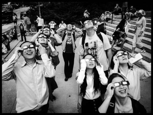 Eye Health UK warns nation’s eyesight at risk due to lack of solar glasses