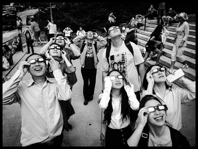 Eye Health UK warns nation’s eyesight at risk due to lack of solar glasses